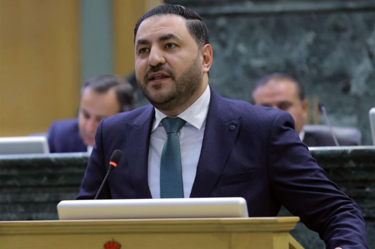 دعوات أردنية لتفعيل أدوات الرد على محاولات ذبح القربان في الأقصى 1 عضو لجنة فلسطين في البرلمان الأردني النائب ينال فريحات، الأردن، مواقع التواصل.PNG