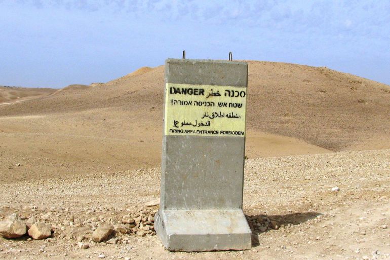 بهذه القيود يخنق الاحتلال فلسطينيي الضفة 6