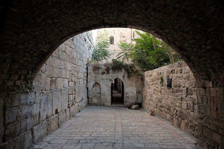 حفريات إسرائيلية جديدة قرب الأقصى.. ماذا يجري؟ 2 The Little Western Wall, also known as HaKotel HaKatan or the Small Kotel, which is a Jewish religious site located in the Muslim Quarter of the Old City of Jerusalem, Israel. The wall dates from the Second Temple period, (516 BCE "u2013 70 CE) and is the continuation of the larger part of the Western Wall.