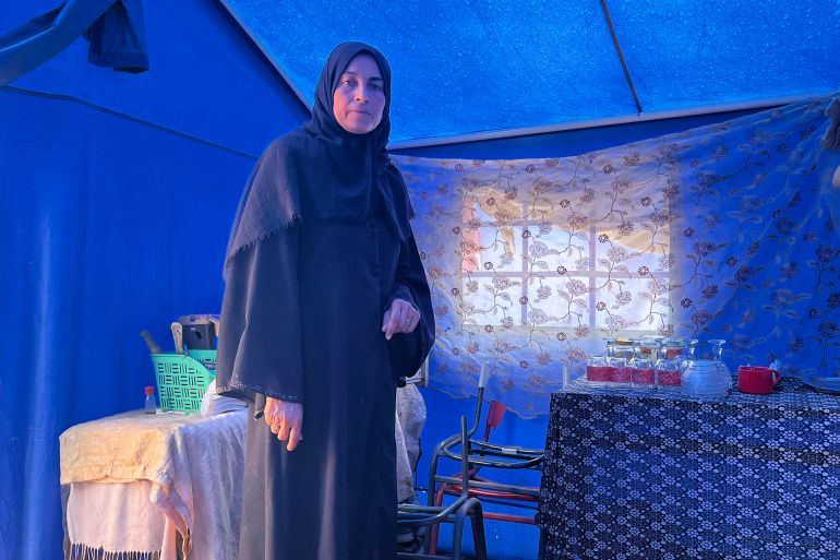 الجوع يفتك بحياة الغزيين واستمرار إغلاق المعابر يعمّق المأساة 2 وسام السدودي: نعيش حالة تجويع حقيقية والأمراض صارت تنتشر بسرعة بسبب ضعف المناعة.