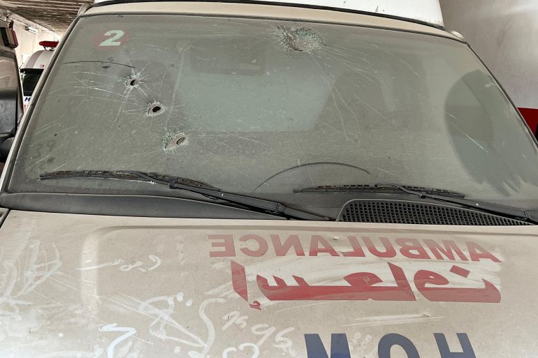 روايات من ذاكرة مسعفي غزة المثقلة 2 تعرضت سيارات الإسعاف للاستهداف من قوات الاحتلال خلال الحرب واستشهد العديد من المسعفين